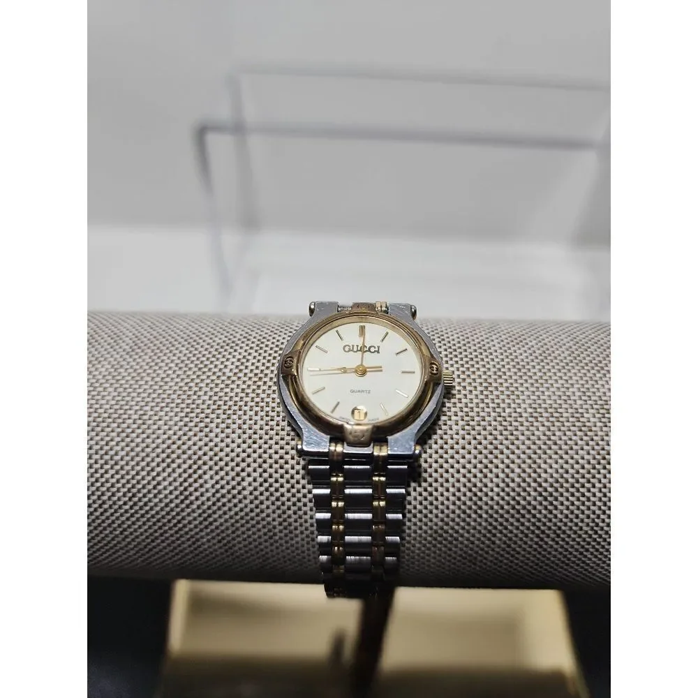 Gucci 9000L Vintage Ladies Ivory Face Watch